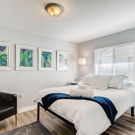 فيلا Smart Eclectic Art House Near Uc Davis Med Center ساكرامنتو المظهر الخارجي الصورة