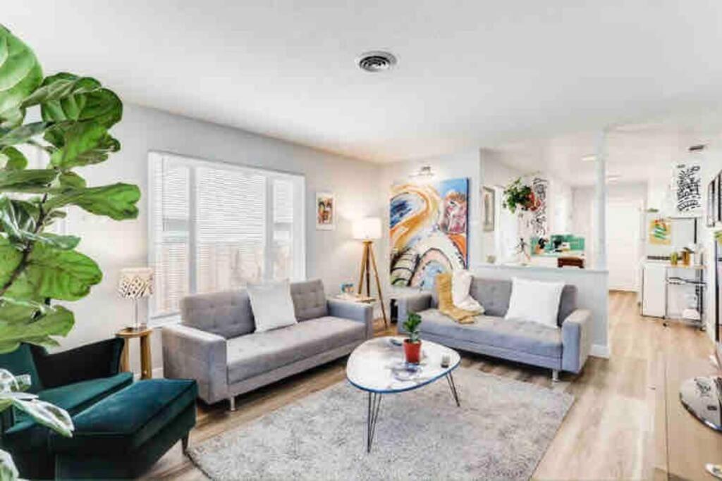 فيلا Smart Eclectic Art House Near Uc Davis Med Center ساكرامنتو المظهر الخارجي الصورة