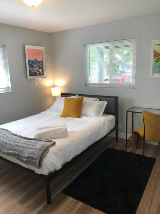 فيلا Smart Eclectic Art House Near Uc Davis Med Center ساكرامنتو المظهر الخارجي الصورة